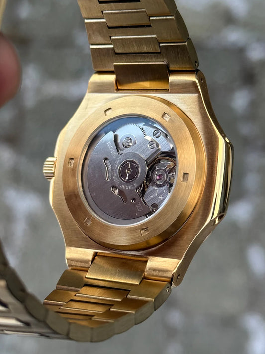 Rosegold Open Heart Nautilus Mod