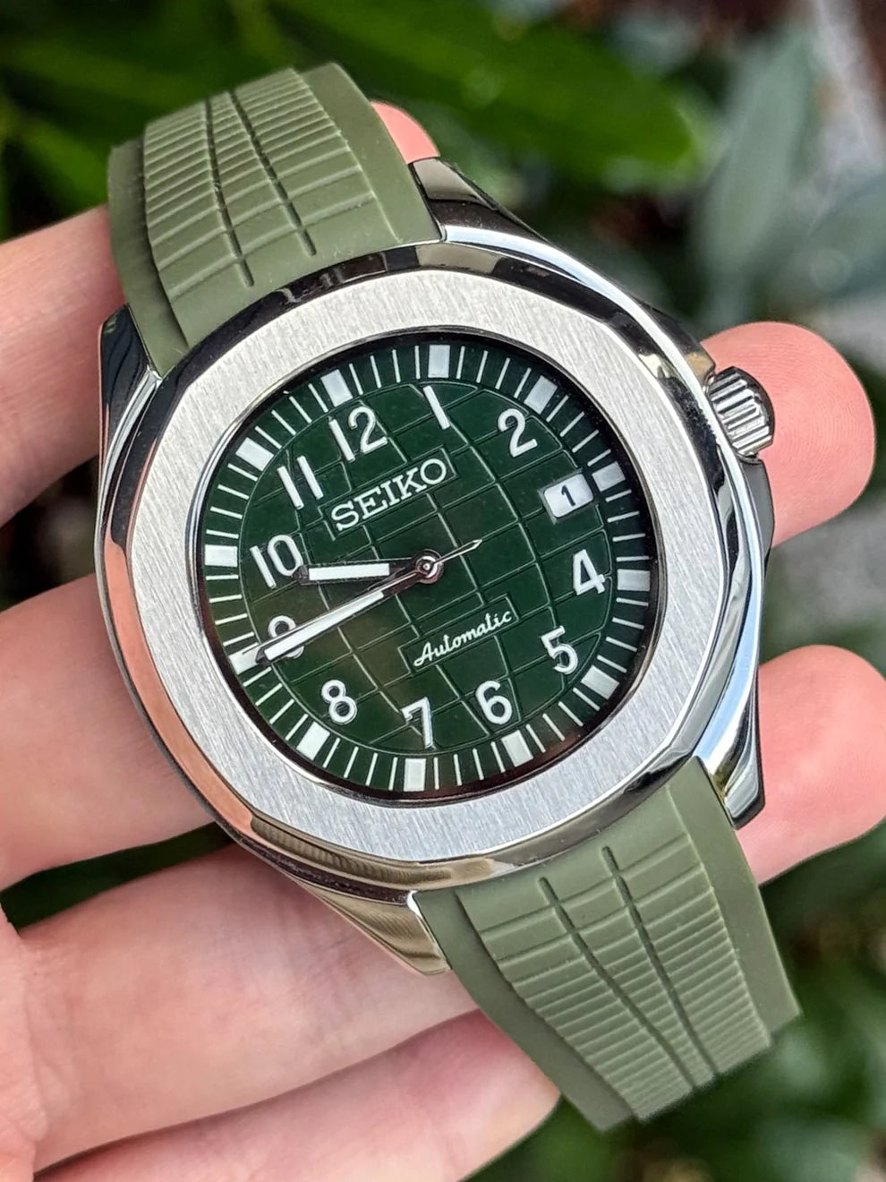 Green Dial Aquanaut Mod